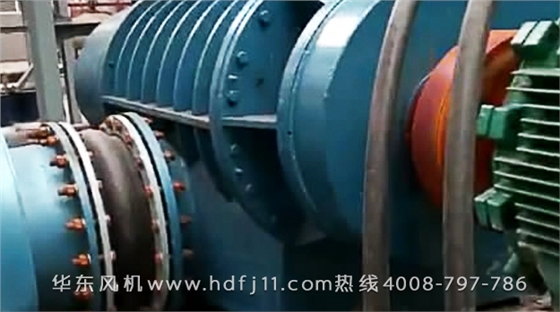 L系列羅茨風(fēng)機(jī)02.jpg L系列羅茨風(fēng)機(jī)02.jpg