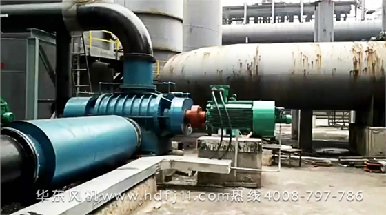 L系列羅茨風(fēng)機(jī)05.jpg L系列羅茨風(fēng)機(jī)05.jpg