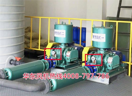 羅茨風(fēng)機安裝現(xiàn)場圖.jpg 羅茨風(fēng)機安裝現(xiàn)場圖.jpg